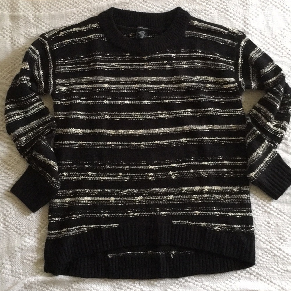 NWT CALVIN KLEIN knit sweater